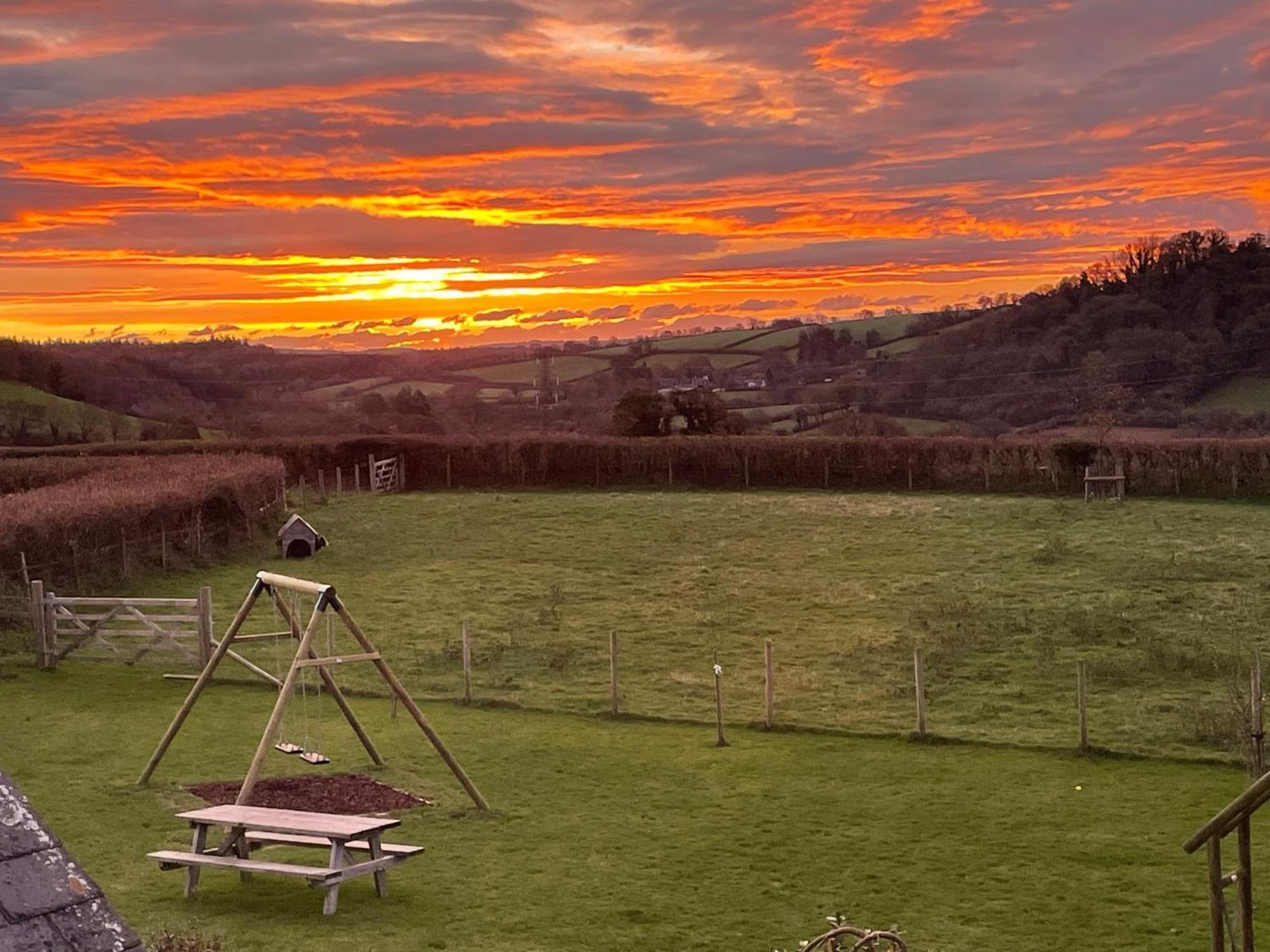 Westerley Country B & B With Exclusive Guest Lounge Buckfastleigh Exterior photo